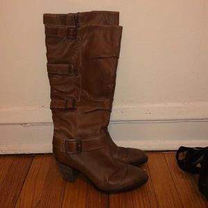 Sofft tall tan riding boots - worn once!